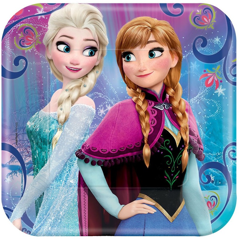 Frozen Magic Dessert Plates (8 ct)