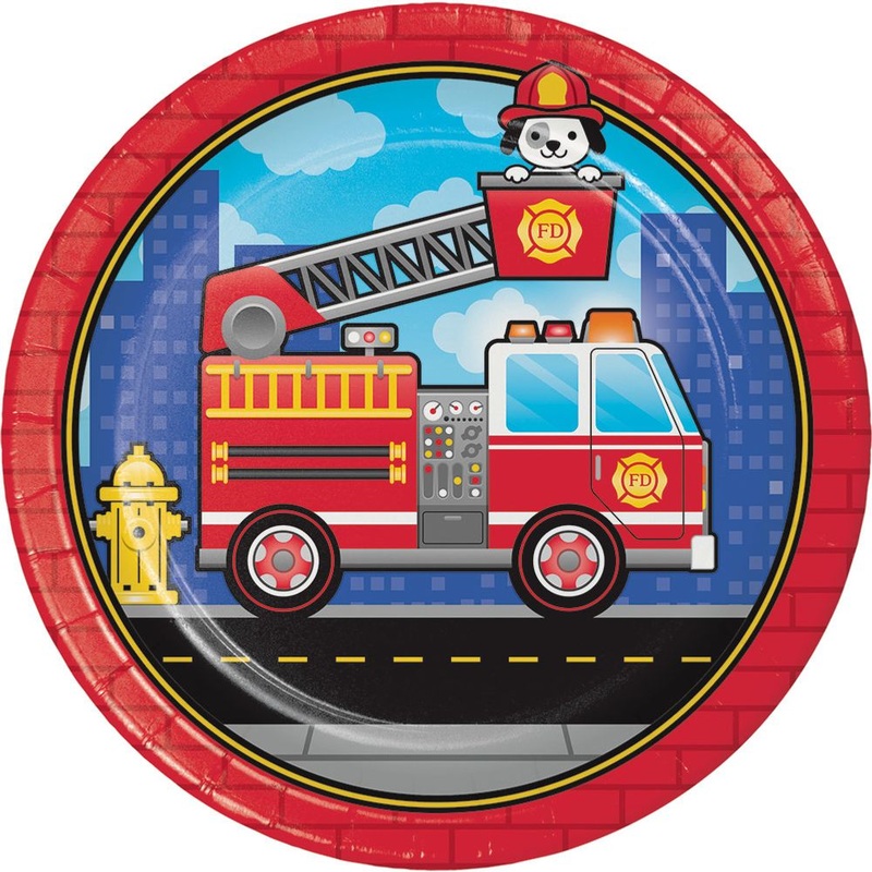 Flaming Fire Truck Dinner Plates (8 ct)