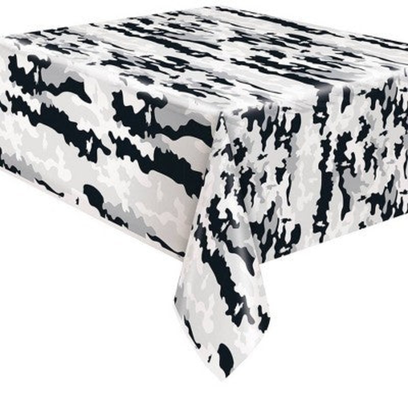 Fortnite Tablecover - 1.37m x 2.13m