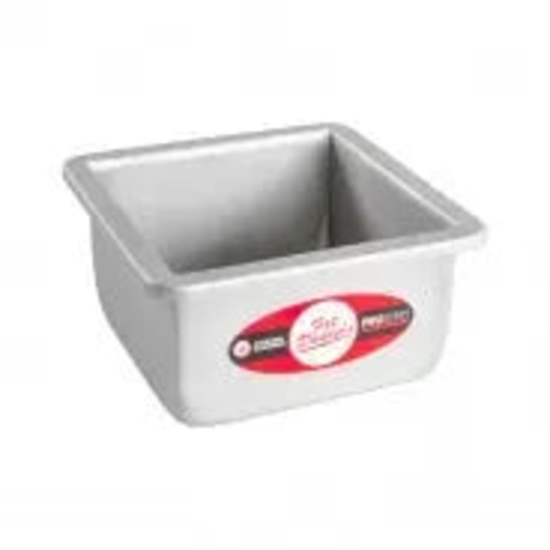 Fat Daddio's 5"x 3" Square Cake Tin