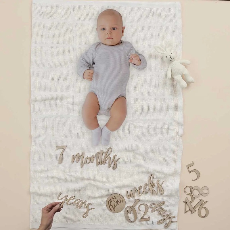 Ginger Ray Wooden Pregnancy & Baby Milestone Signs