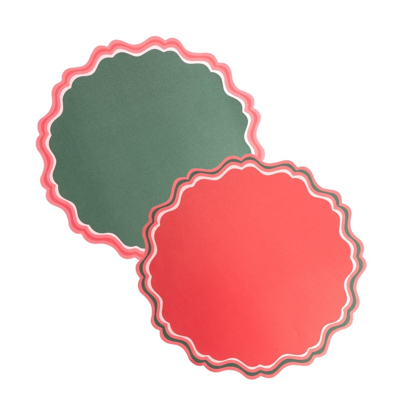 Holiday Fancy Scallop Paper Placemats