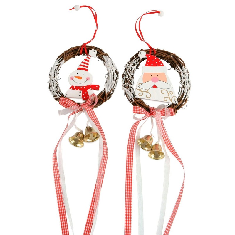 Wooden Wreath Santa or Snowman 13.5cm