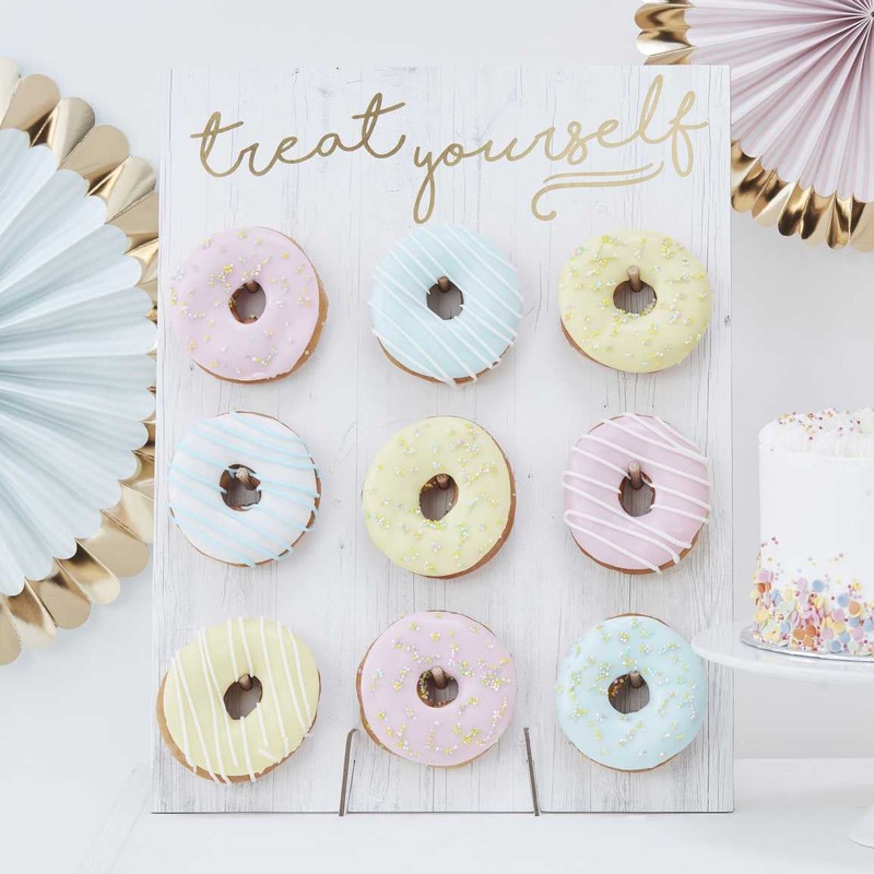 Donut Wall Stand Holder