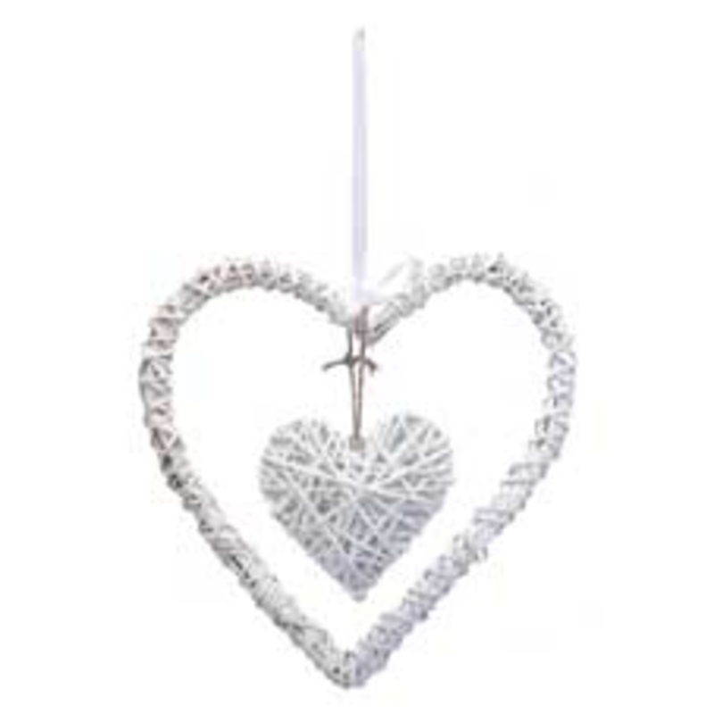 Double White Wicker Heart 20 x 17cm