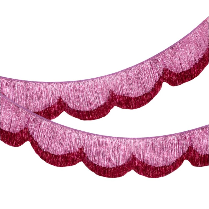 PINK SCALLOPED FRINGE BANNER