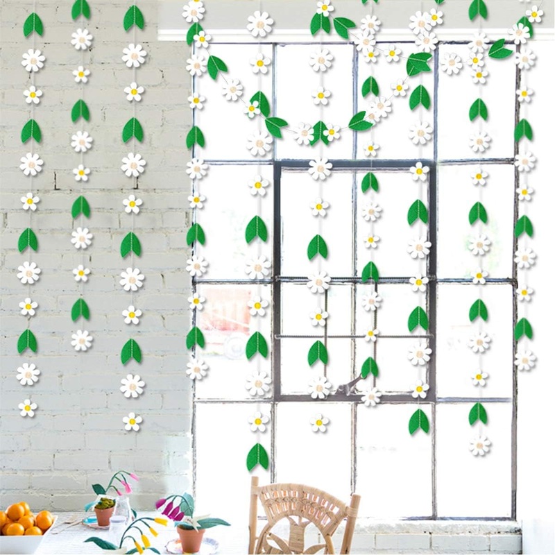 Spring Felt Daisy Garland with White Flowers & Green Leaves (30ft)