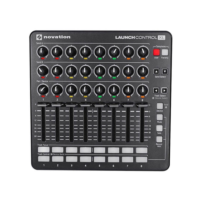 MCM Women's Sunglasses - Acetate Black\/Grey Cat Eye Grey Gradient Lens | MCM608S 003